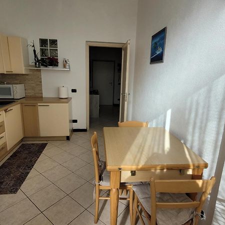 Apartamento Bacio Del Sole Vado Ligure Exterior foto